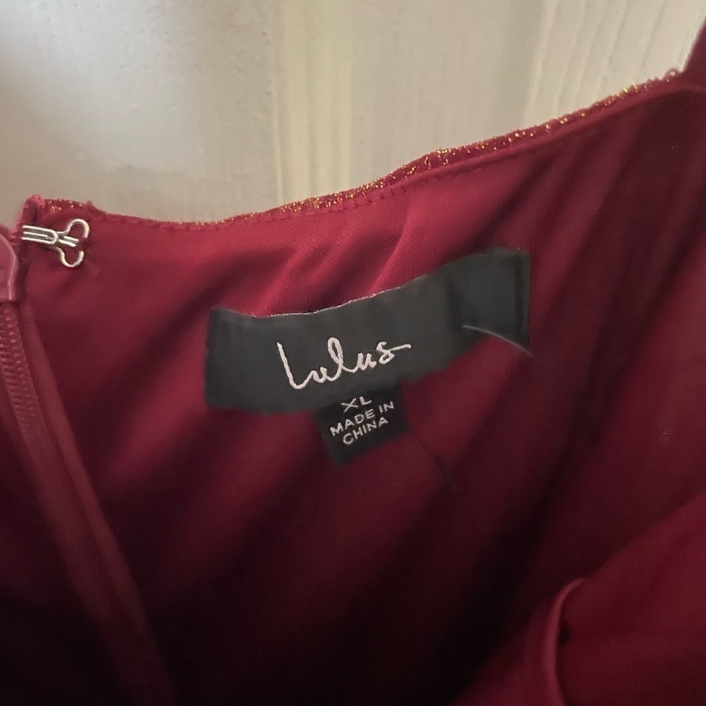 Red Glittery Lulus Dress size XL - Picture 3 of 4